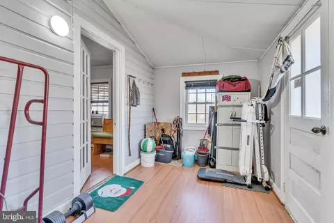 Entry Way - 4871 Avery Rd, Shady Side, MD 20764 photo 1 of 1