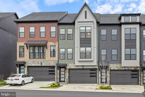 260 Alluvium Dr, Laurel, MD 20724