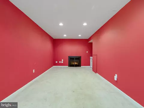 Living - 2805 Erics Ct, Crofton, MD 21114 photo 6 of 6