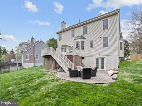 Exterior - 2805 Erics Ct, Crofton, MD 21114 photo 10 of 11