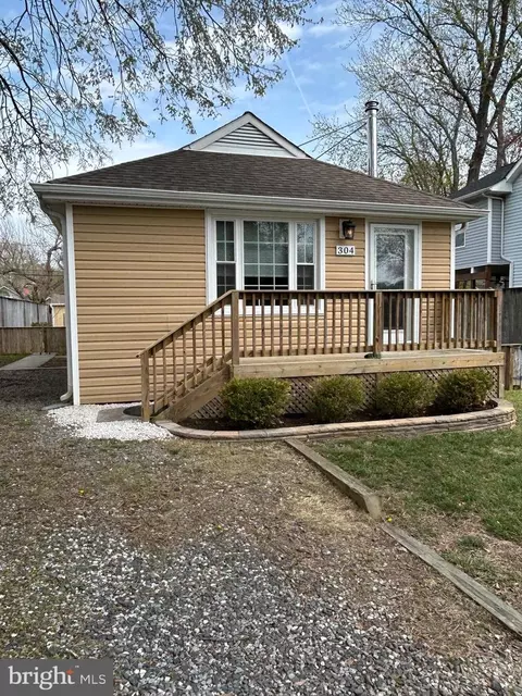 304 Beverley Pl, Edgewater, MD 21037