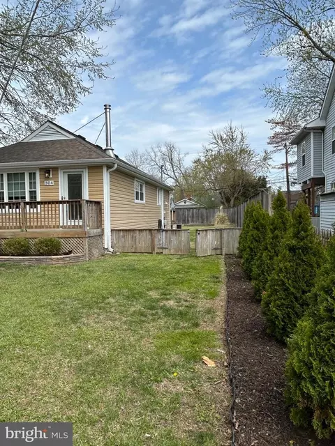 304 Beverley Pl, Edgewater, MD 21037 photo 3