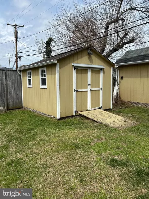304 Beverley Pl, Edgewater, MD 21037 photo 7