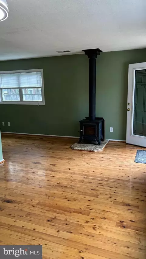 304 Beverley Pl, Edgewater, MD 21037 photo 9