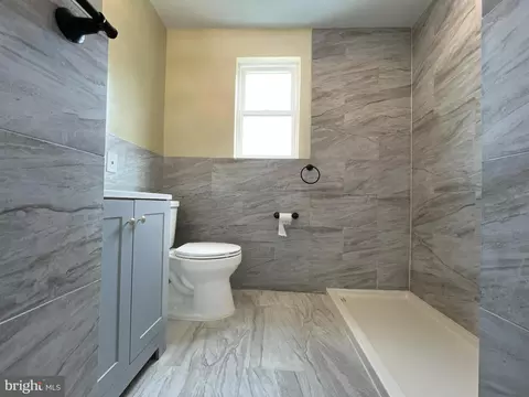 Bath - 1201 Rock Hill Rd, Pasadena, MD 21122 photo 1 of 9