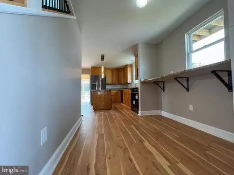 Entry Way - 1201 Rock Hill Rd, Pasadena, MD 21122 photo 3 of 7