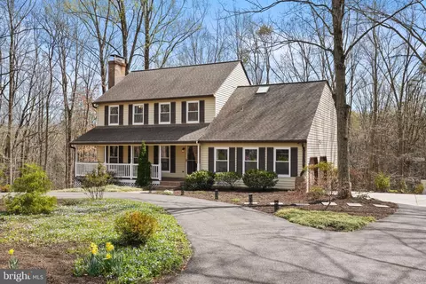 226 Pegasus Ct, Gambrills, MD 21054