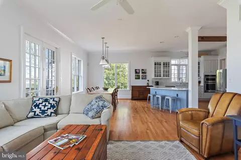 Living - 3434 Hidden River View Rd, Annapolis, MD 21403 photo 2 of 3