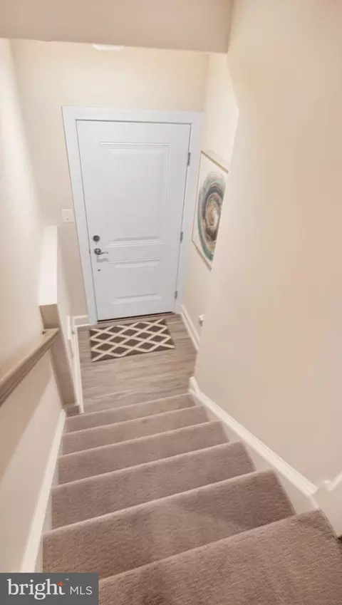 Entry Way - 7622 Stemhart Ln, Hanover, MD 21076 photo 4 of 29