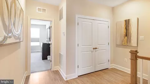 Entry Way - 7622 Stemhart Ln, Hanover, MD 21076 photo 24 of 29