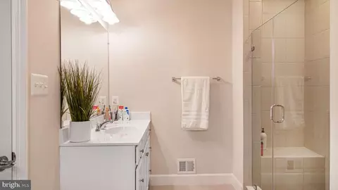 Bath - 7622 Stemhart Ln, Hanover, MD 21076 photo 5 of 5