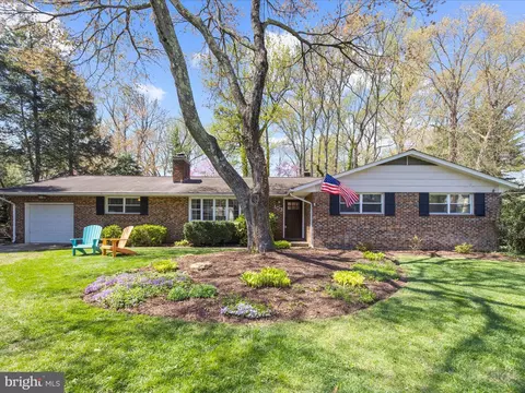 103 Wiltshire Ln, Severna Park, MD 21146