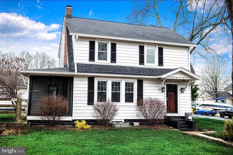 5900 Medora Rd, Linthicum Heights, MD 21090
