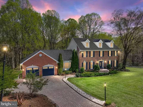 704 Avila Ct, Davidsonville, MD 21035