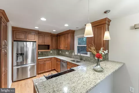Kitchen - 756 Windgate Dr, Annapolis, MD 21409 photo 2 of 3