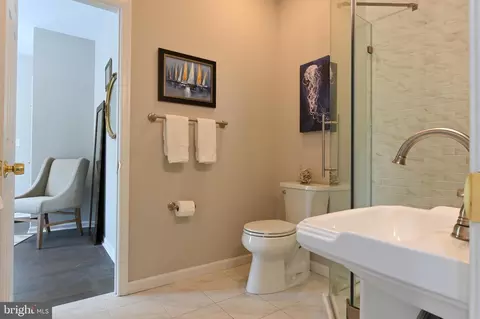 Bath - 7023 Bay Front Dr, Annapolis, MD 21403 photo 1 of 6