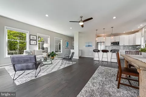 Other - 7023 Bay Front Dr, Annapolis, MD 21403 photo 3 of 14