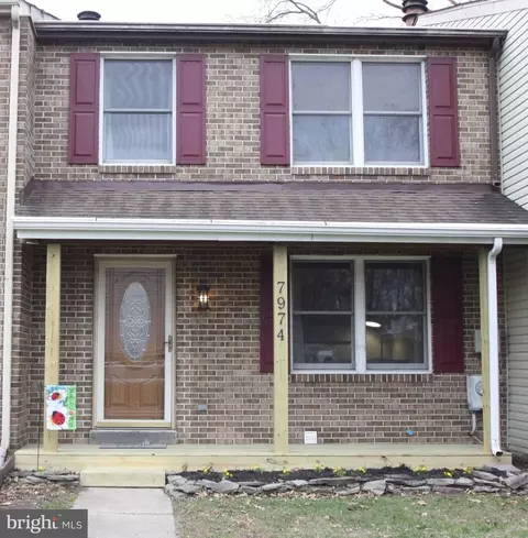 7974 Tower Bridge Dr, Pasadena, MD 21122 photo 2