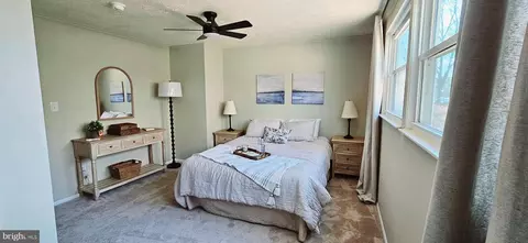 7974 Tower Bridge Dr, Pasadena, MD 21122 photo 13