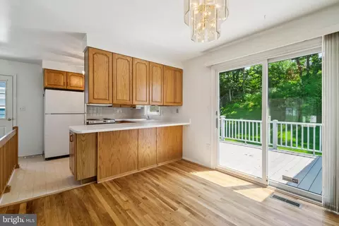243 Ironshire S, Laurel, MD 20724 photo 10