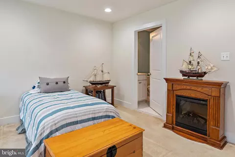 Bedroom - 84 Shadbush Way, Arnold, MD 21012 photo 5 of 5