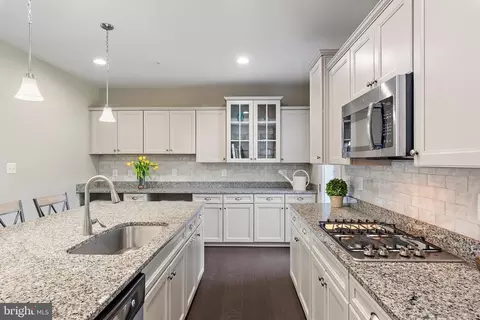 Kitchen - 84 Shadbush Way, Arnold, MD 21012 photo 3 of 7