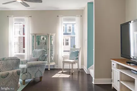 Living - 84 Shadbush Way, Arnold, MD 21012 photo 2 of 3