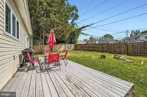 Exterior - 302 Haskell Dr, Arnold, MD 21012 photo 6 of 7