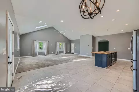 Living - 302 Haskell Dr, Arnold, MD 21012 photo 4 of 5