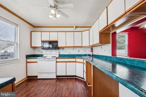 Kitchen - 739 Match Point Dr, Arnold, MD 21012 photo 1 of 4