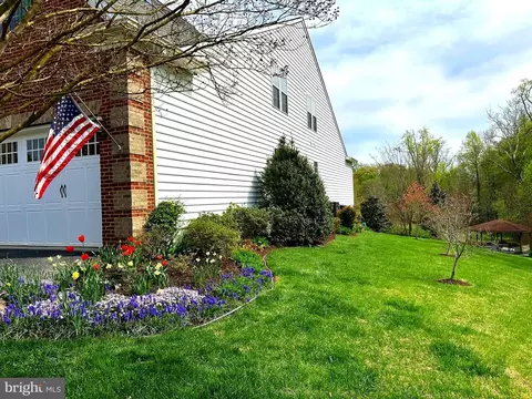 Exterior - 1221 Whetstone Dr, Arnold, MD 21012 photo 10 of 13