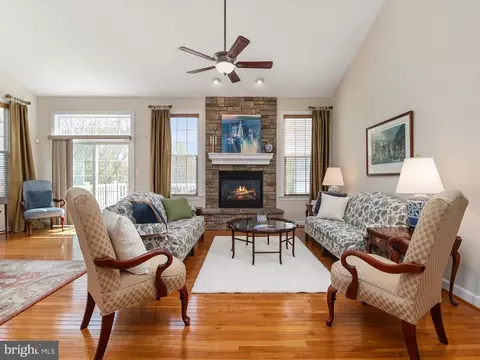 Living - 1221 Whetstone Dr, Arnold, MD 21012 photo 1 of 4