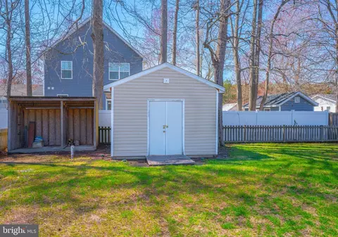 Exterior - 5984 2nd St, Deale, MD 20751 photo 3 of 6