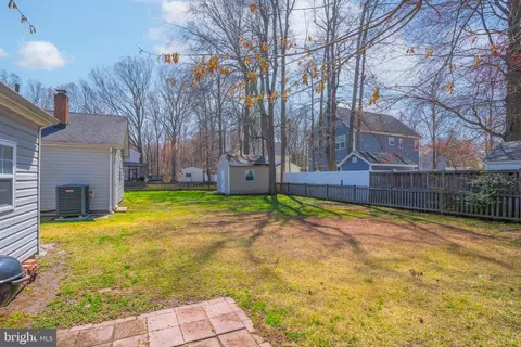 Exterior - 5984 2nd St, Deale, MD 20751 photo 2 of 6