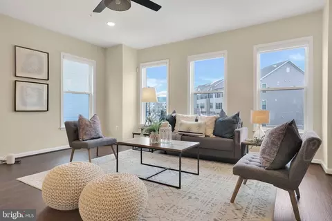 Living - 3268 Watershed Blvd, Laurel, MD 20724 photo 1 of 7