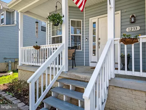 1233 Juniper St, Shady Side, MD 20764 photo 4