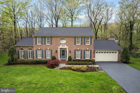 1114 Spy Glass Dr, Arnold, MD 21012