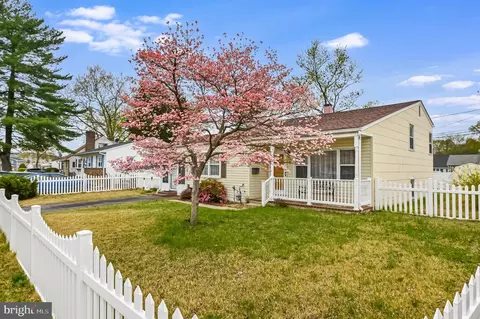114 Glenlea Dr, Glen Burnie, MD 21060