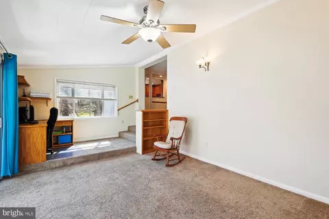 8179 Old Mill Rd, Pasadena, MD 21122 photo 25