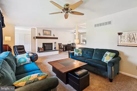8179 Old Mill Rd, Pasadena, MD 21122 photo 6