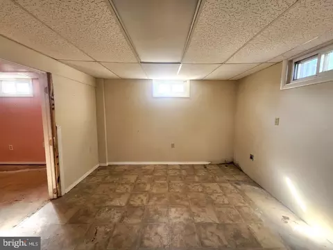 Other - 916 Marthas Vineyard Ln, Pasadena, MD 21122 photo 6 of 9