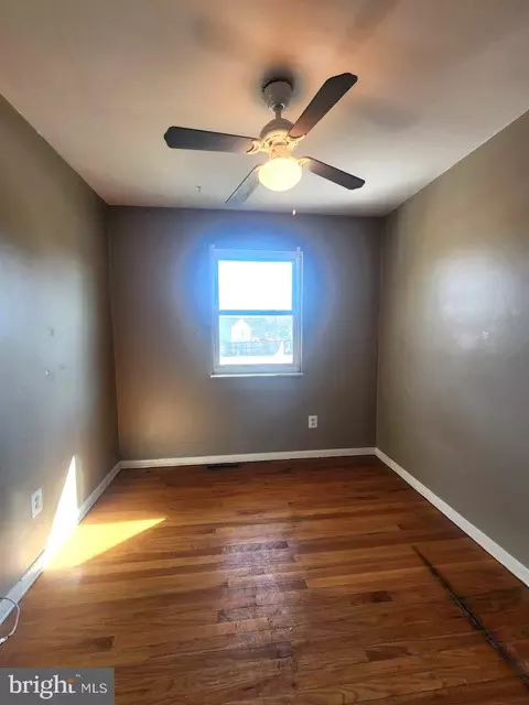Other - 916 Marthas Vineyard Ln, Pasadena, MD 21122 photo 5 of 9