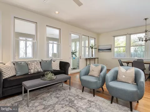 Living - 336 Severn Rd, Annapolis, MD 21401 photo 4 of 4