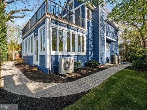 Exterior - 336 Severn Rd, Annapolis, MD 21401 photo 10 of 13