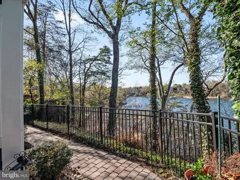 Exterior - 336 Severn Rd, Annapolis, MD 21401 photo 11 of 13