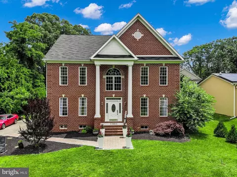 Exterior - 8177 Bodkin Ave, Pasadena, MD 21122 photo 1 of 10