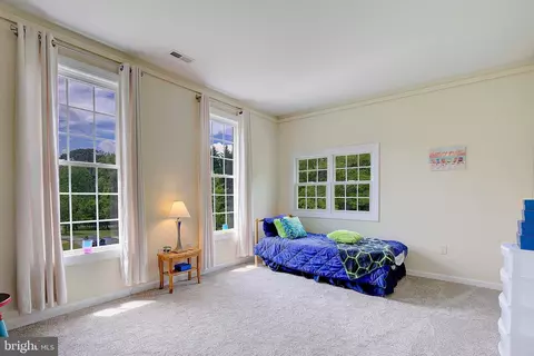 Bedroom - 8177 Bodkin Ave, Pasadena, MD 21122 photo 7 of 9