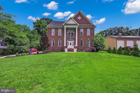 Exterior - 8177 Bodkin Ave, Pasadena, MD 21122 photo 5 of 10