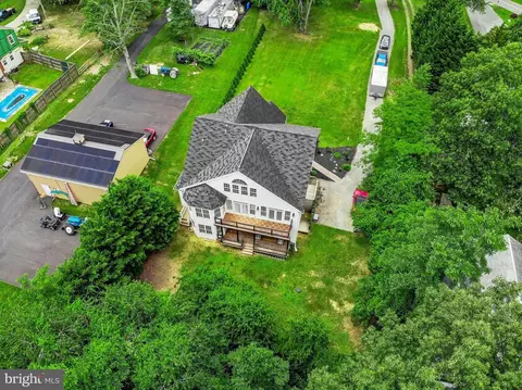 View/Area - 8177 Bodkin Ave, Pasadena, MD 21122 photo 8 of 14