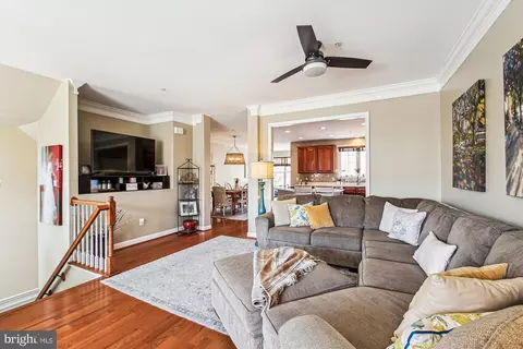 481 Penwood Dr, Edgewater, MD 21037 photo 8